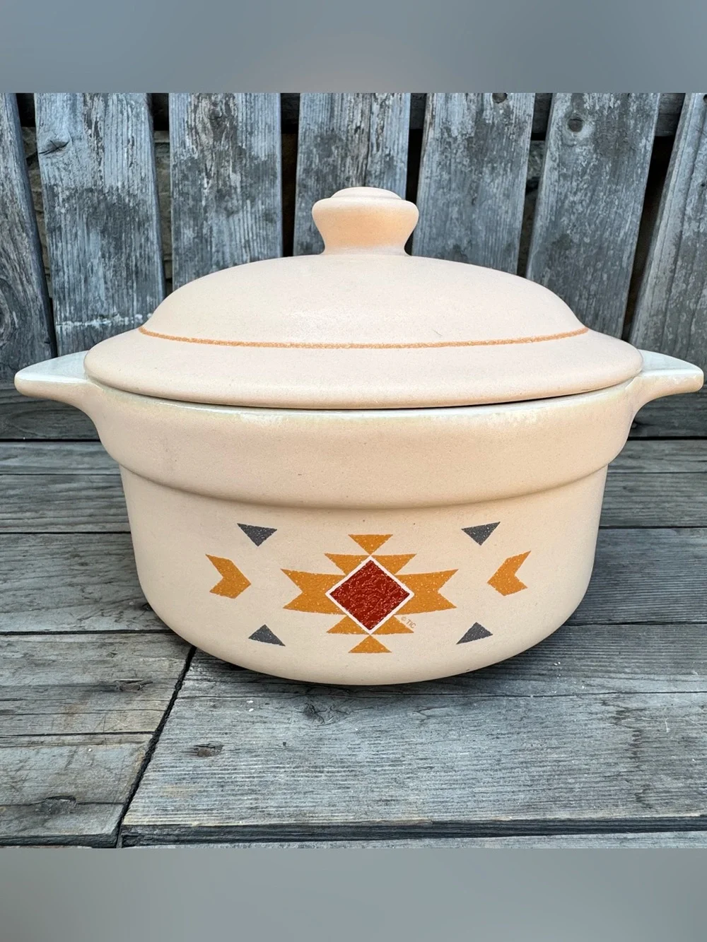 Vintage Treasure Craft Southwest Pastel Peach Casserole / Chili Pot with Lid